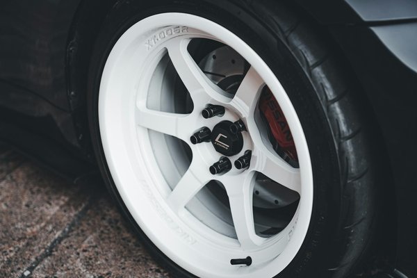 L'Empowerment des Femmes à Travers le Moto Cross : Une Révolution en Deux Roues